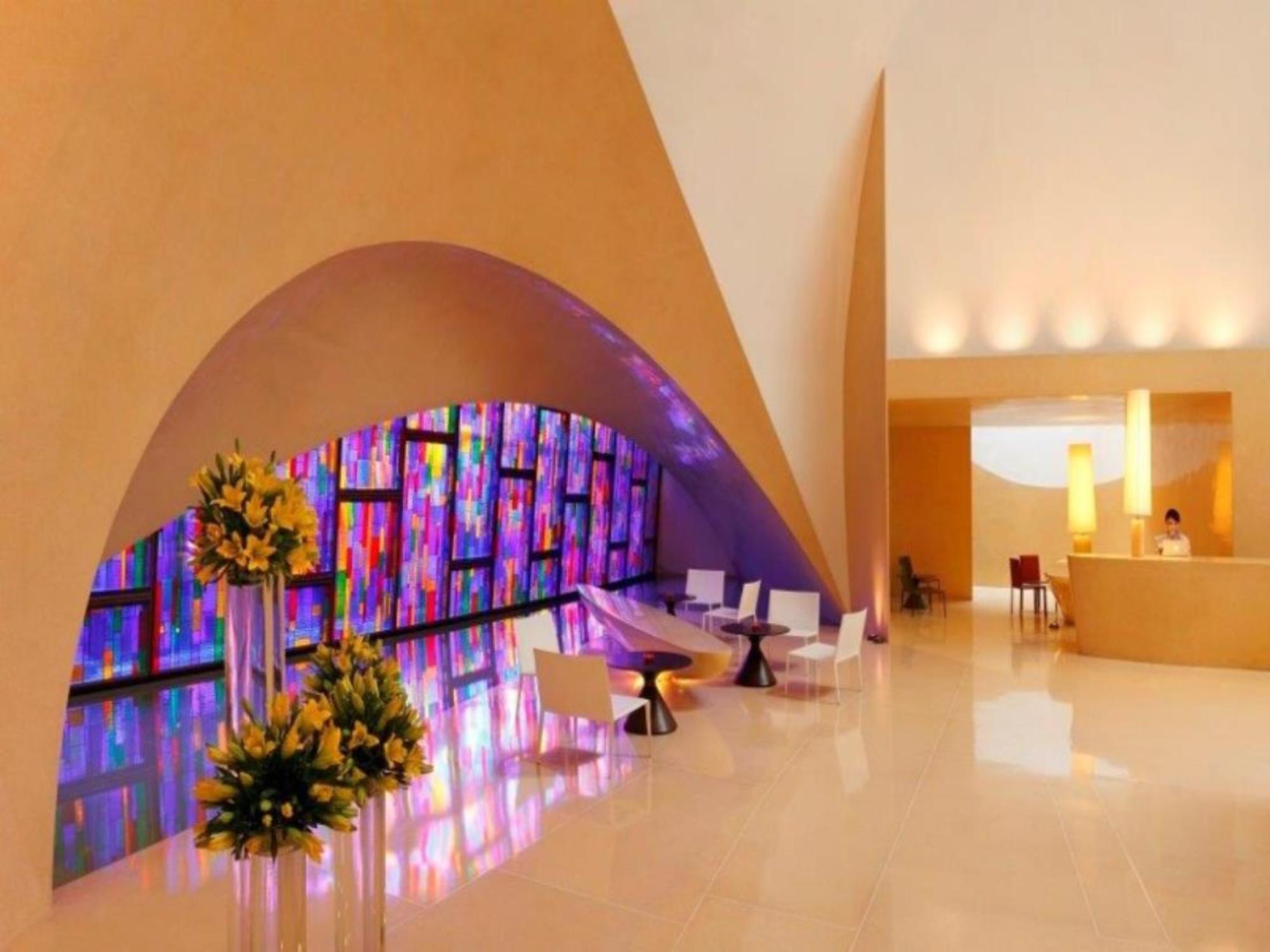Roseate House New Delhi Nova Deli Exterior foto Lobby