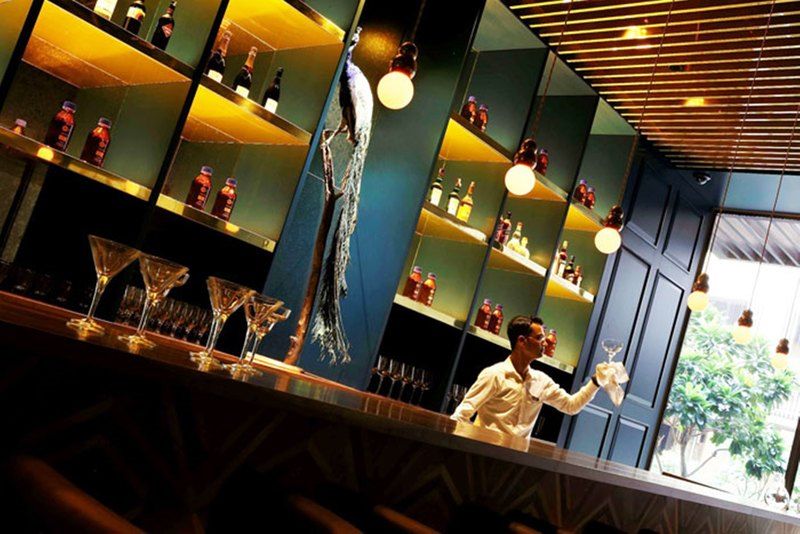 Roseate House New Delhi Nova Deli Exterior foto The bar at the Mandarin Oriental, Bangkok