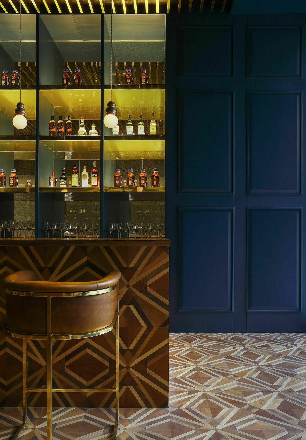Roseate House New Delhi Nova Deli Exterior foto The bar at the 1930s
